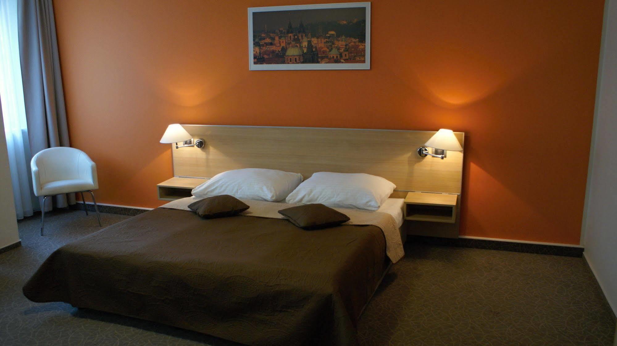 Hotel Ehrlich Prague Ngoại thất bức ảnh